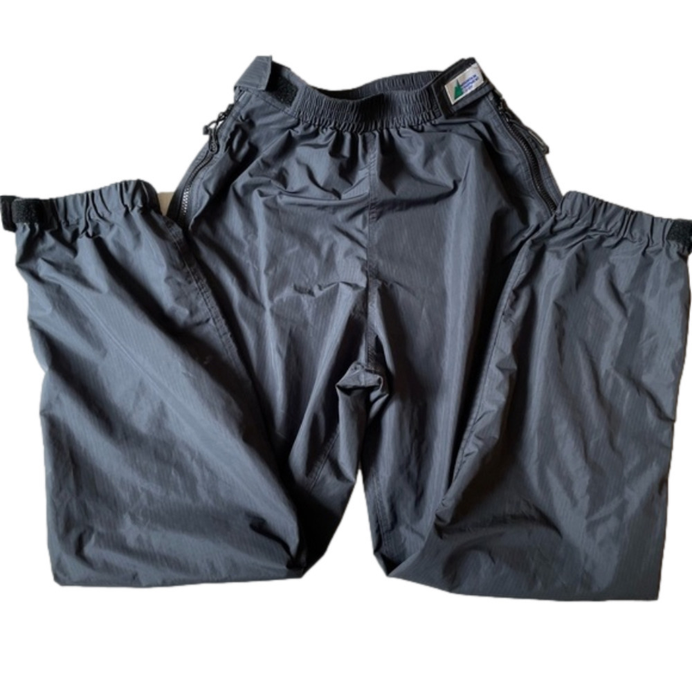 🎀 MEC Track Pants, Full Zips Down Both legs, Velcro on both sides of waist,